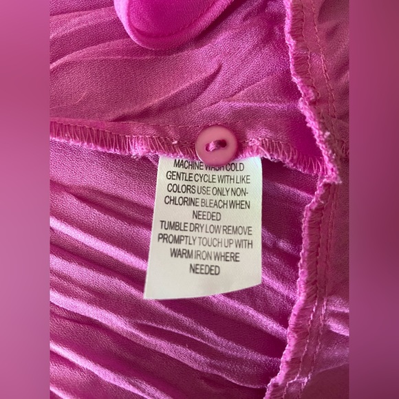 3/$50 Feminine Pink Ruffle Blouse - ** 3 FOR $50 DEAL + REDUCED SHIPPING ** - Picture 11 of 11